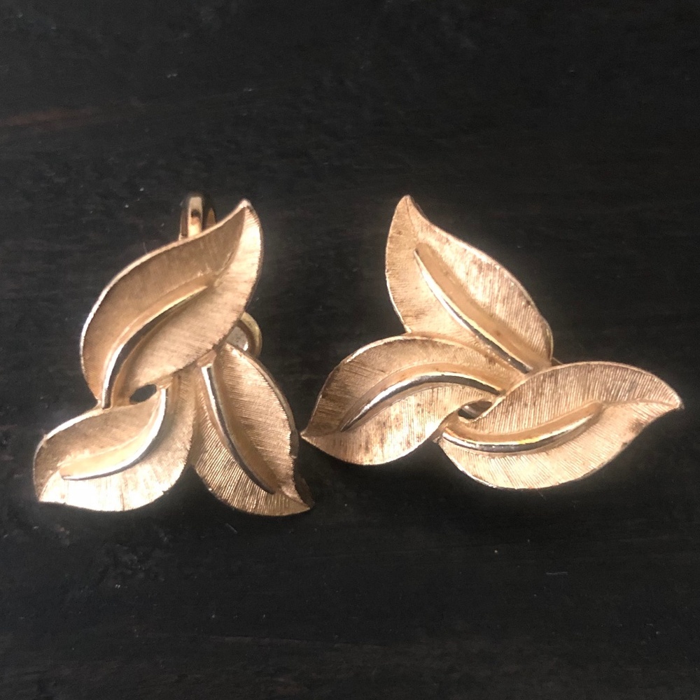 Gold Leaf Clip-On Earrings